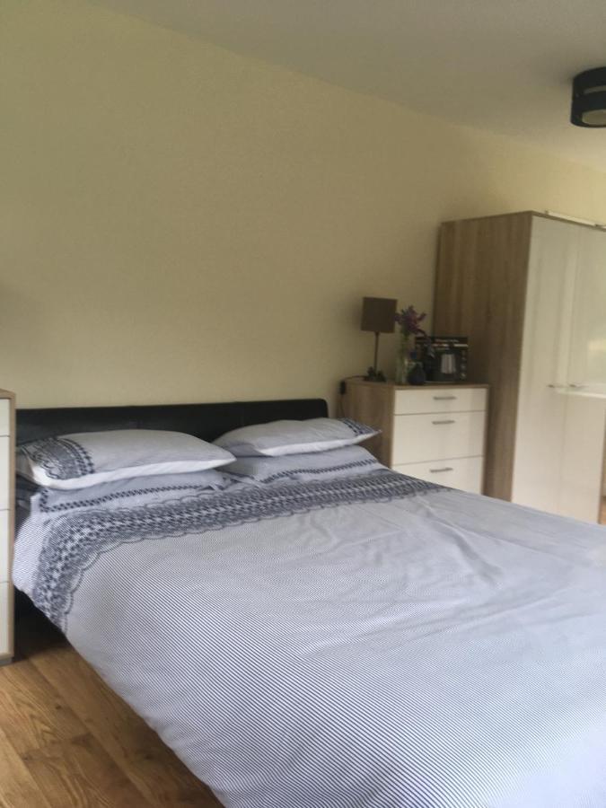 Salmon Leap Hotel 3*